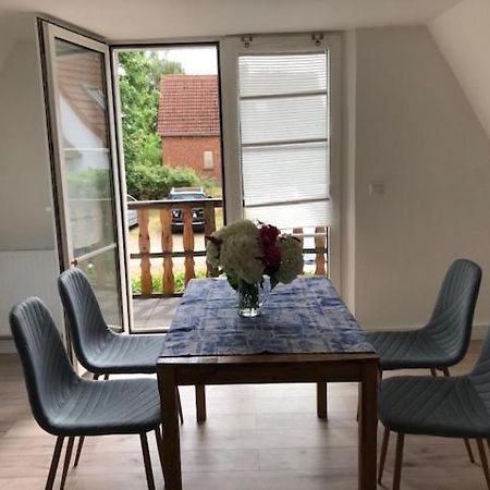 Die Graefin Auf Ruegen - Ferienappartements Parchtitz Εξωτερικό φωτογραφία
