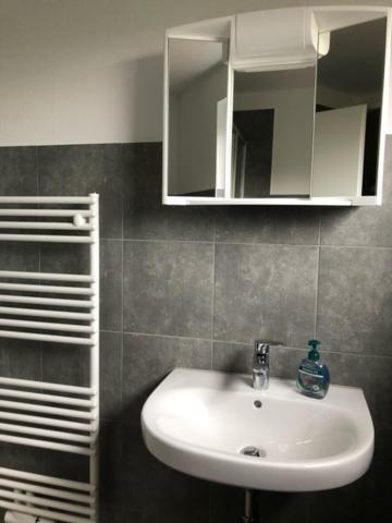 Die Graefin Auf Ruegen - Ferienappartements Parchtitz Εξωτερικό φωτογραφία